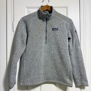 Patagonia Women's Better Sweater 1/4 Zip fleece
Pullover gray size M 25618